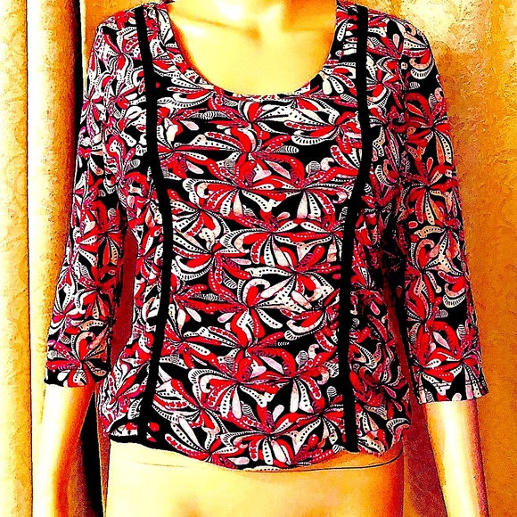 $10 Intwenational Pink Black Floral Print Blouse, ELNC! - Picture 2 of 2